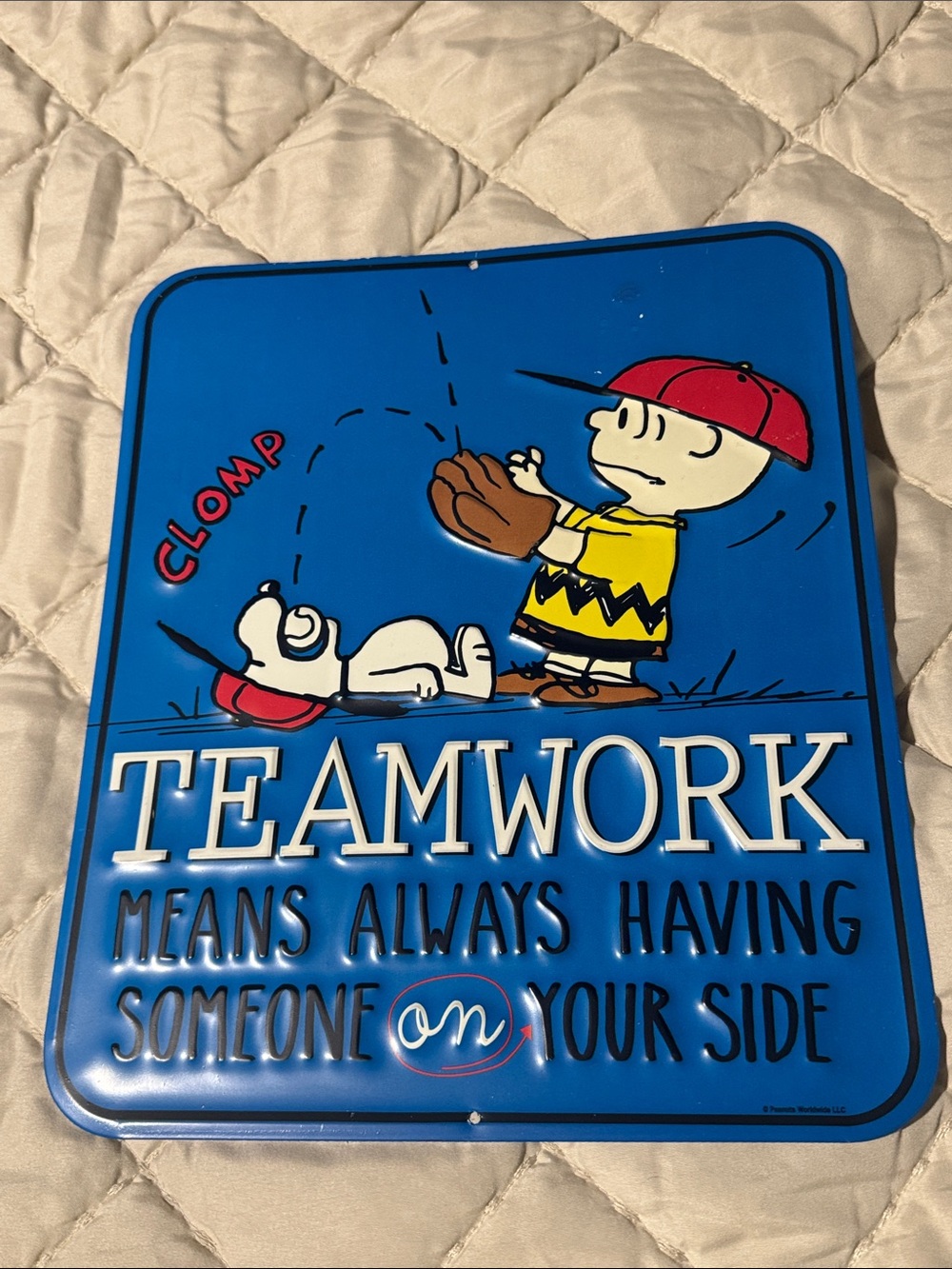 Peanuts Charlie Brown & Snoopy 'Teamwork' Metal Sign - Blue